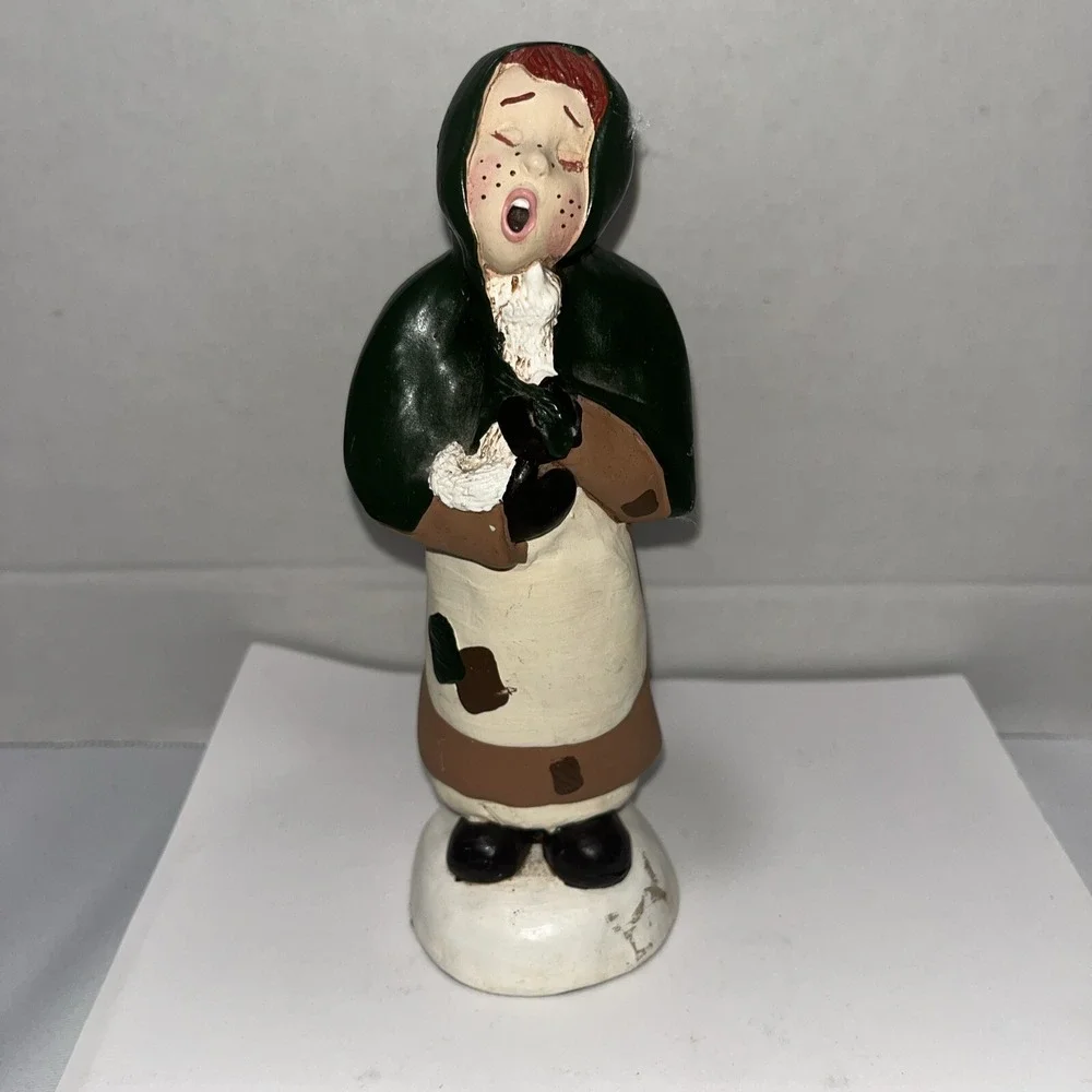 DICKENS CEDARTOWN CAROLERS PATRICIA HENNON HTF KITTY‎ AND HER KITTEN FIGURINE